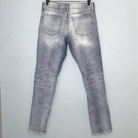 Old Navy Skinny Light Wash Stretch Denim - Picture 2 of 2